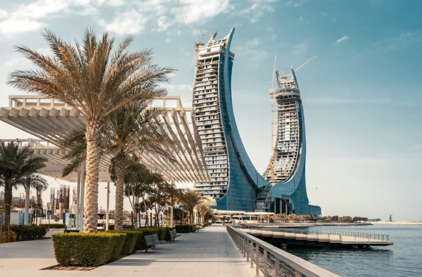 skyscraper under blue sky