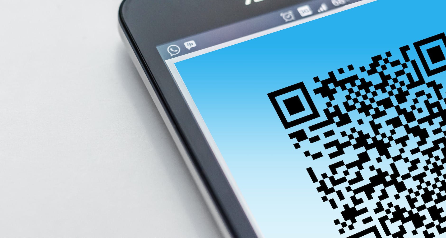 The Speed of Business: How QR Technology is Redefining Inventory Control