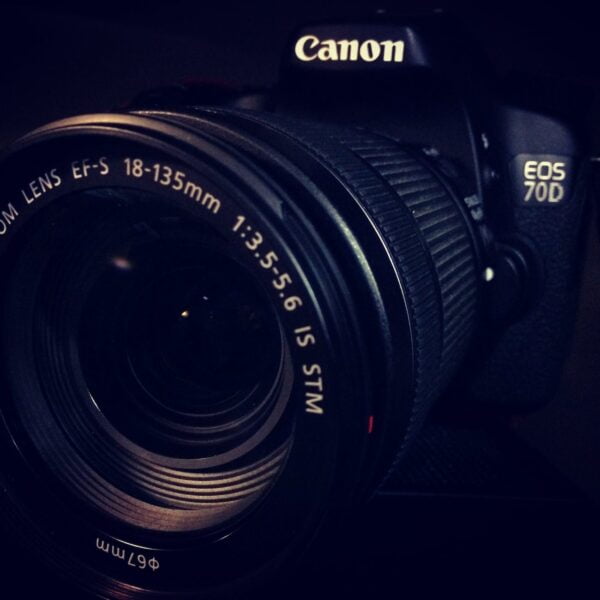 close up photography of a camera