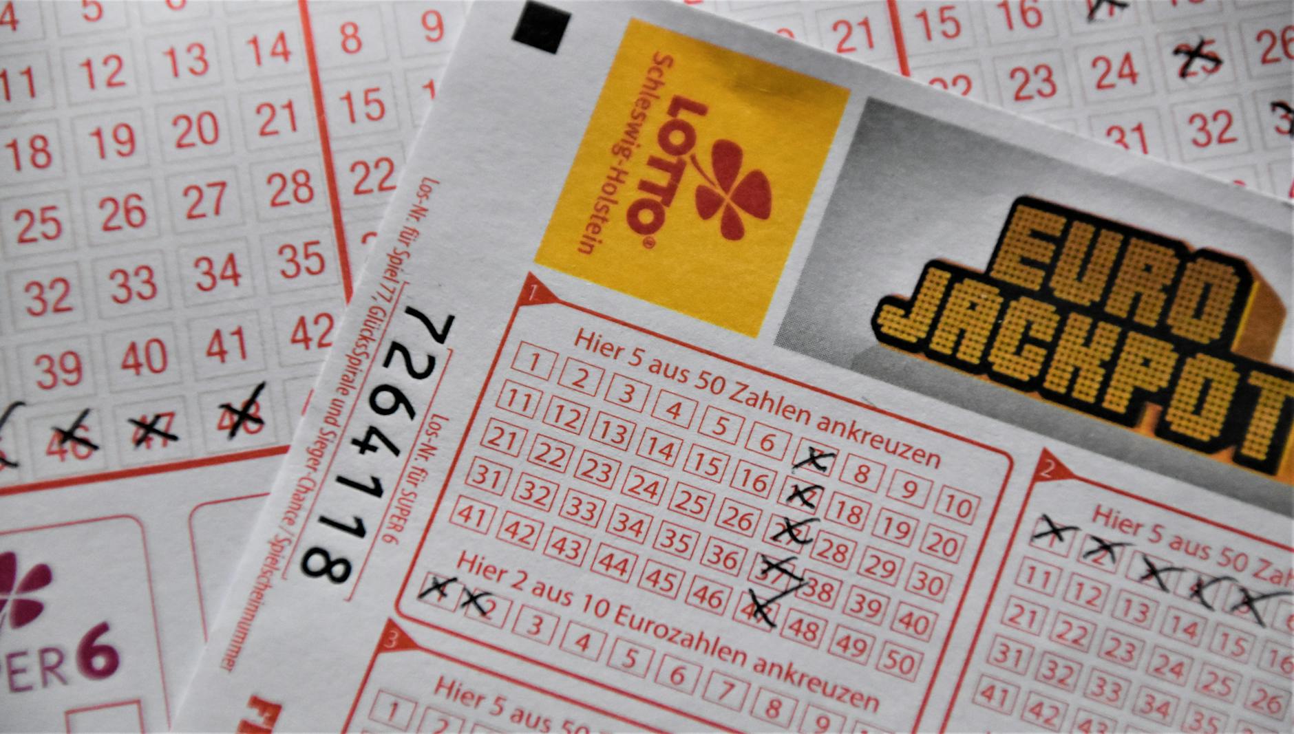 The Lottery’s Allure: Unmasking the Power of Hope